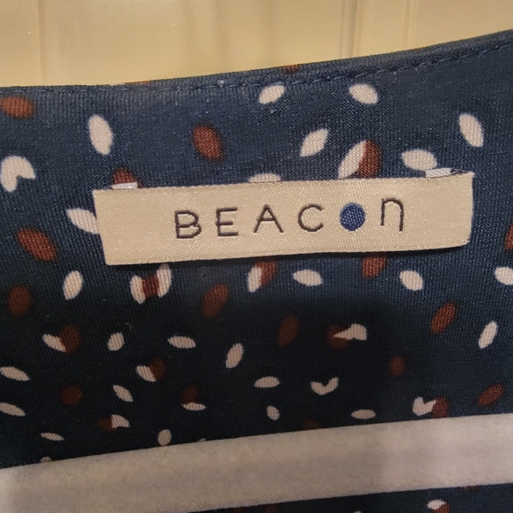 Beacon Navy and White Patterned Blouse - Picture 4 of 6